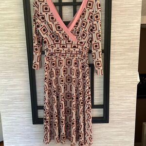 Sandra Darren Y2K pink brown geometric print small